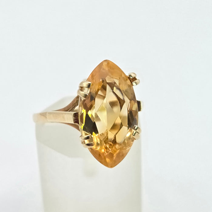 Vintage: 9ct Yellow Gold Yellow Topaz Solitaire Ring — From 1969