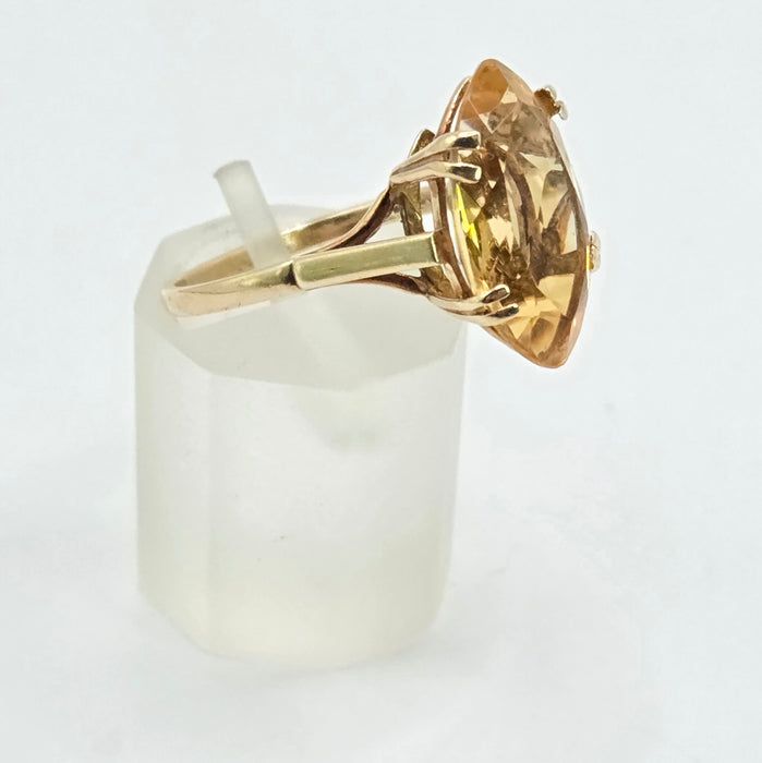 Vintage: 9ct Yellow Gold Yellow Topaz Solitaire Ring — From 1969