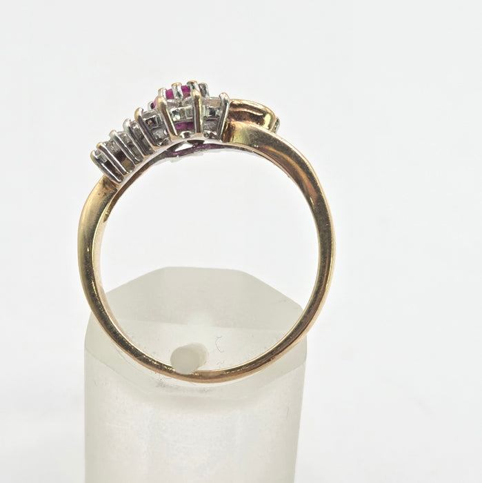 Vintage: 9ct Yellow Gold Ruby & Diamond Crossover Ring