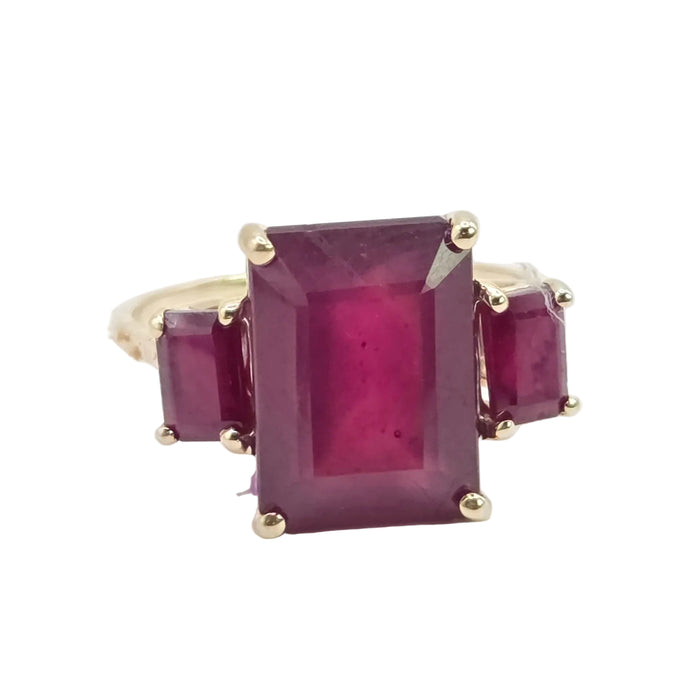 Vintage: 9ct Yellow Gold Ruby Trilogy Cocktail Ring