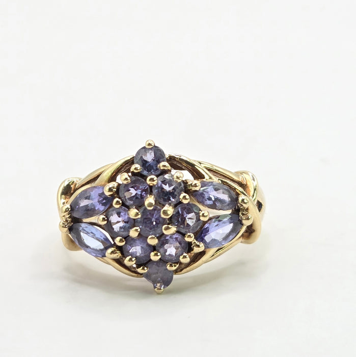 Vintage: 9ct Yellow Gold Tanzanite Dress Ring
