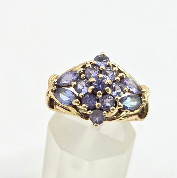 Vintage: 9ct Yellow Gold Tanzanite Dress Ring