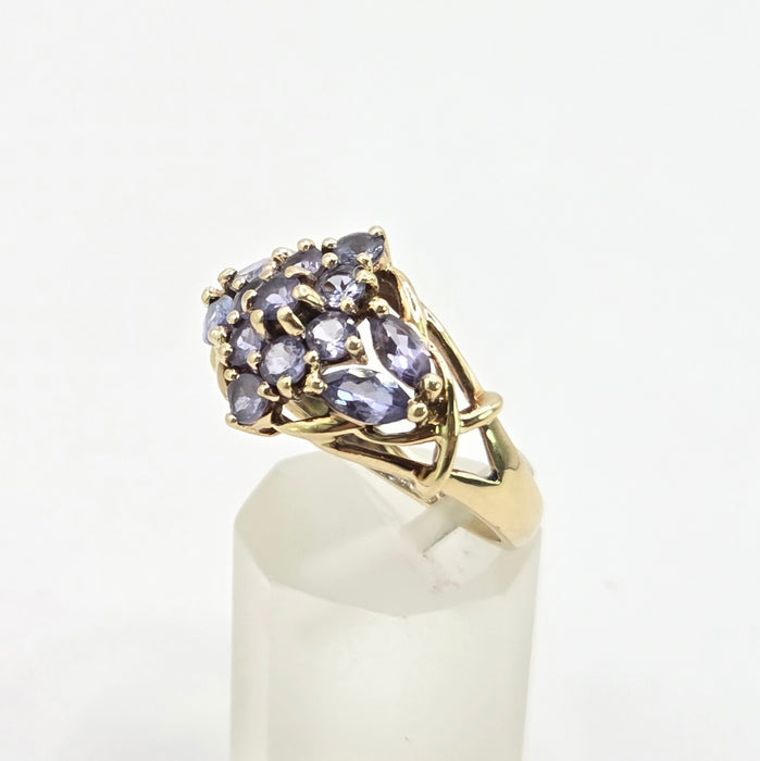 Vintage: 9ct Yellow Gold Tanzanite Dress Ring