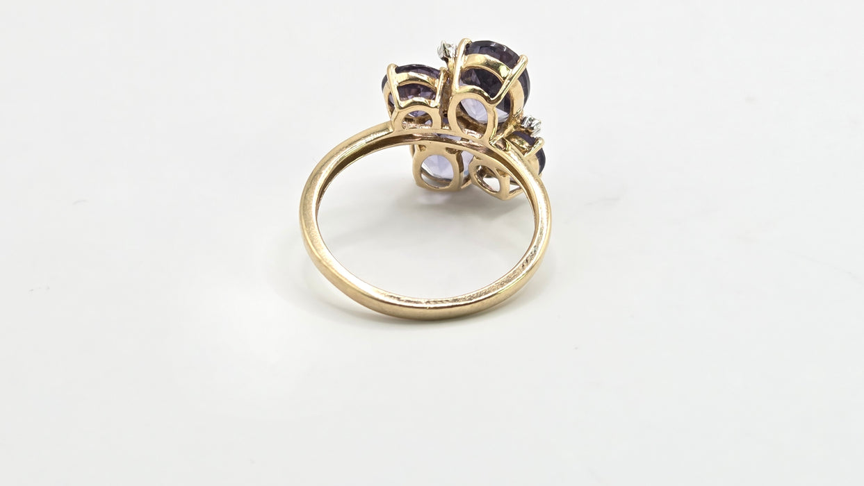 Vintage: 9ct Yellow Gold Amethyst & Diamond Dress Ring