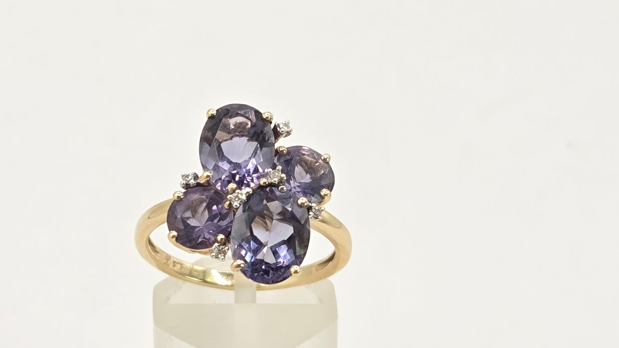 Vintage: 9ct Yellow Gold Amethyst & Diamond Dress Ring