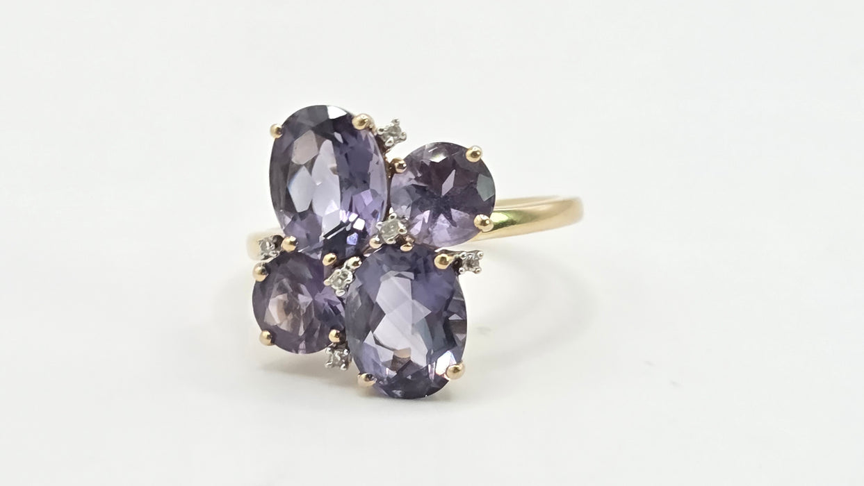 Vintage: 9ct Yellow Gold Amethyst & Diamond Dress Ring
