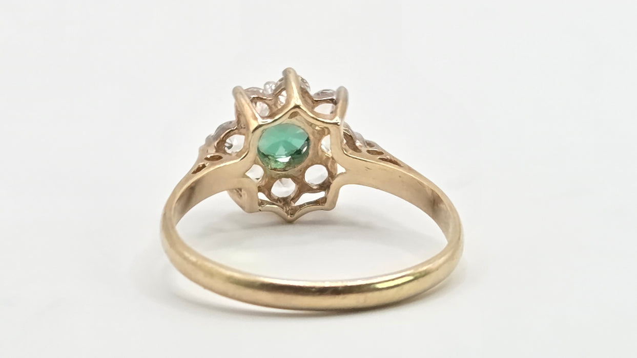 Vintage: 9ct Yellow Gold Chrysoberyl & Spinel Cluster Ring — From 1973