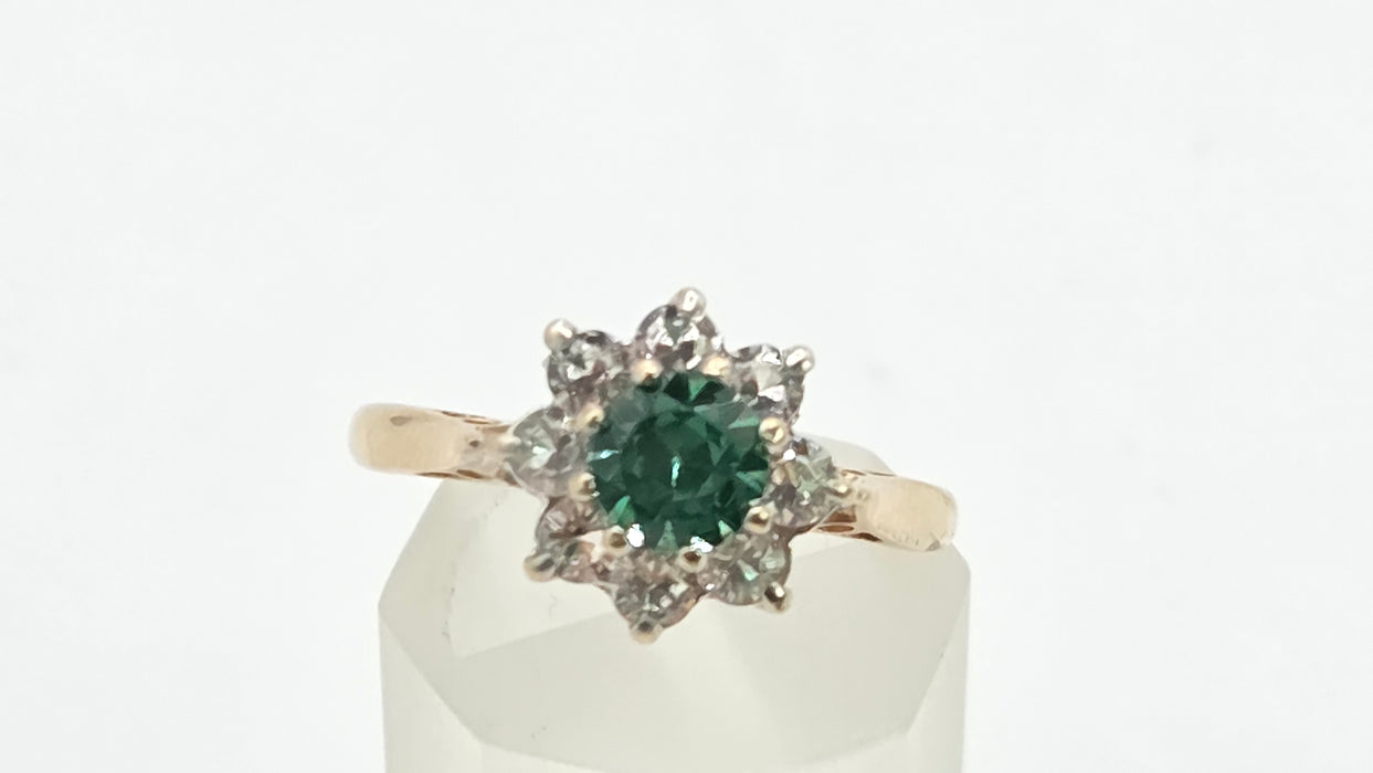Vintage: 9ct Yellow Gold Chrysoberyl & Spinel Cluster Ring — From 1973