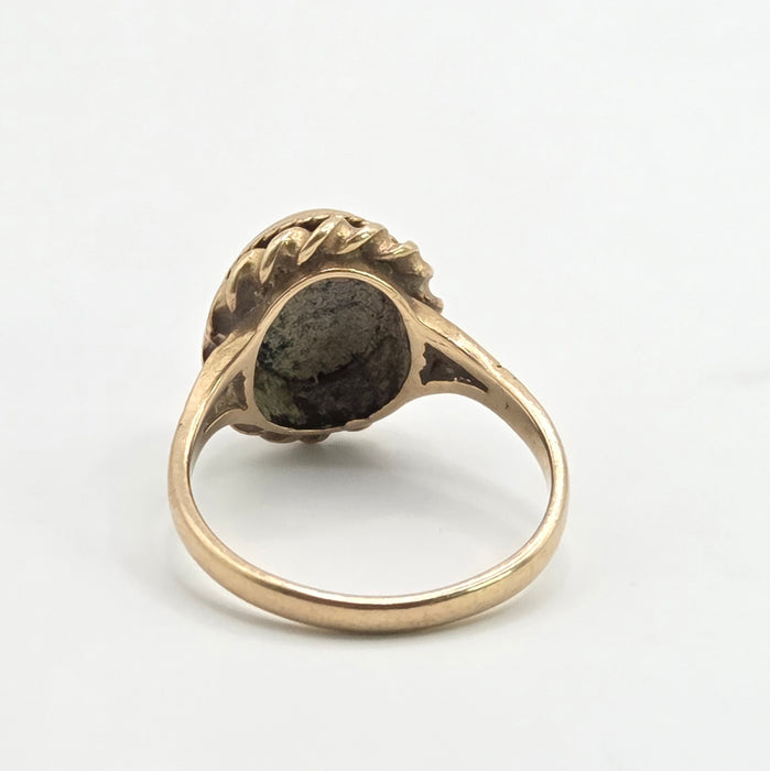 Vintage: 9ct Yellow Gold Black Onyx Signet Ring — From 1977