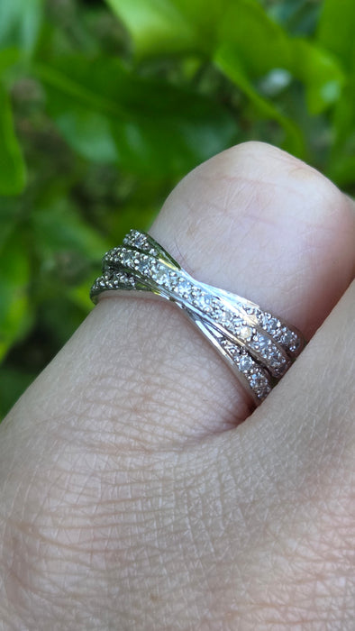 Vintage: 9ct White Gold Diamond Crossover Dress Ring