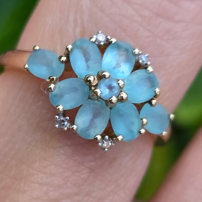 Vintage: 9ct Yellow Gold Aquamarine & Diamond Floral Cluster Ring