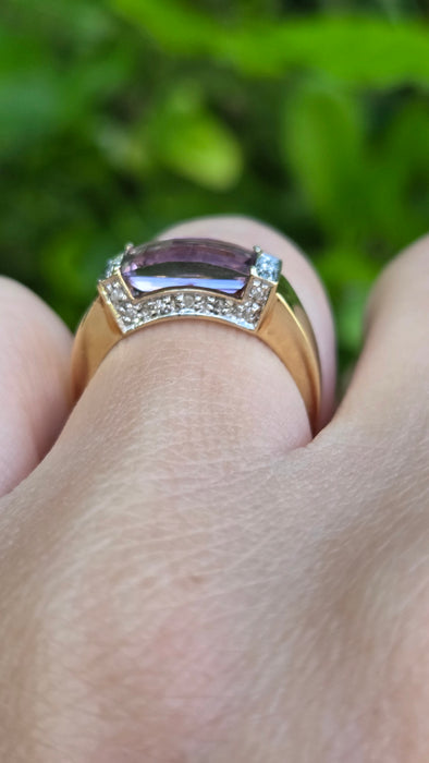 Vintage: 9ct Yellow Gold Rectangular Amethyst & Diamond Dress Ring