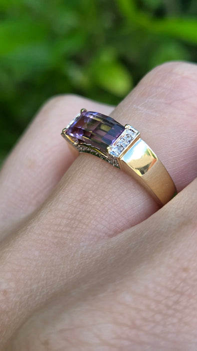 Vintage: 9ct Yellow Gold Rectangular Amethyst & Diamond Dress Ring