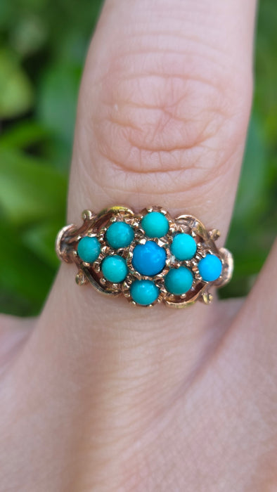 Vintage: 9ct Yellow Gold Turquoise Cluster Ring — From 1975