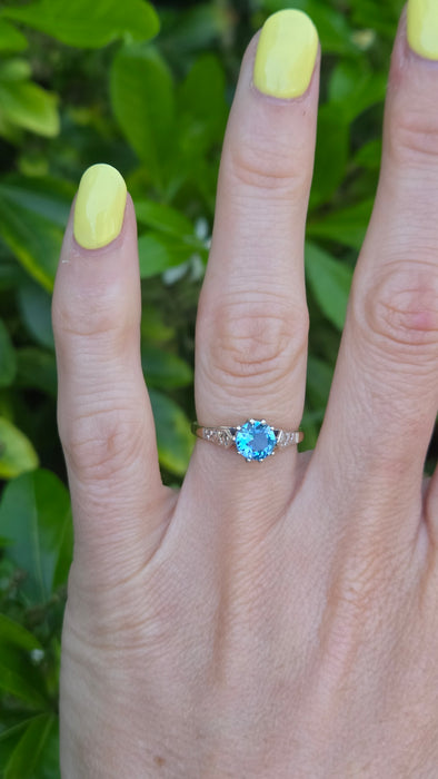 Vintage: 9ct Yellow Gold Blue Topaz Solitaire Ring — From 1956