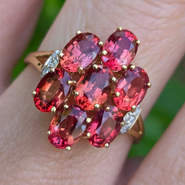 Vintage: 18ct Yellow Gold Padparadscha Sapphire & Diamond Ring