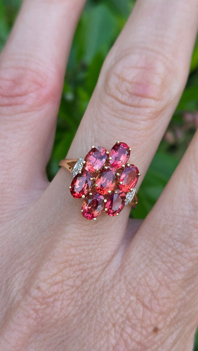 Vintage: 18ct Yellow Gold Padparadscha Sapphire & Diamond Ring