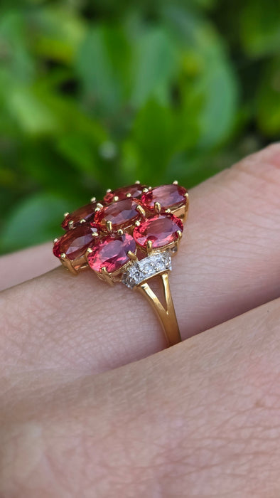 Vintage: 18ct Yellow Gold Padparadscha Sapphire & Diamond Ring