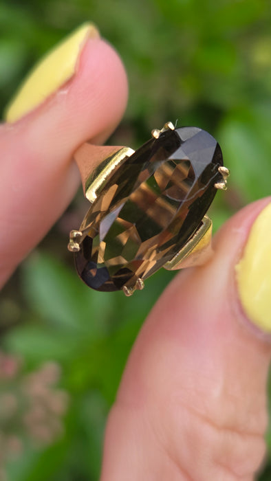 Vintage: 9ct Yellow Gold Smokey Quartz Solitaire Ring — From 1989