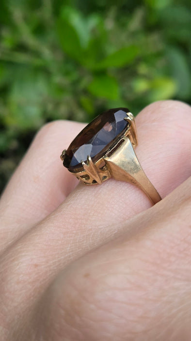 Vintage: 9ct Yellow Gold Smokey Quartz Solitaire Ring — From 1989