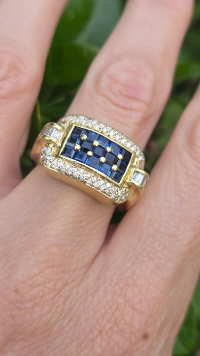 Vintage: 18ct Yellow Gold Blue Sapphire & Diamond Statement Ring