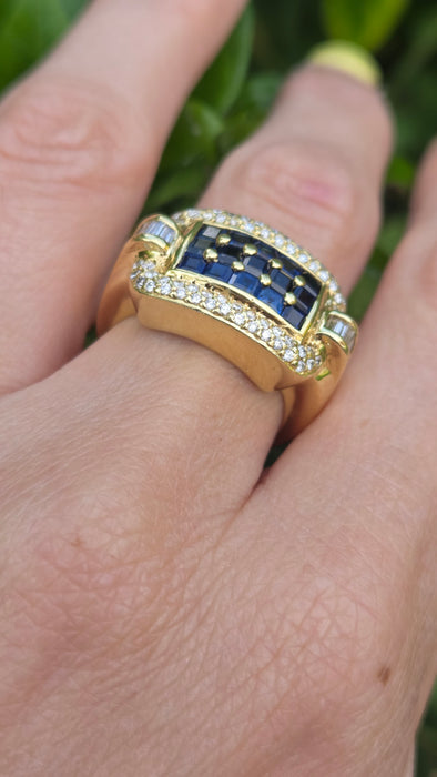 Vintage: 18ct Yellow Gold Blue Sapphire & Diamond Statement Ring