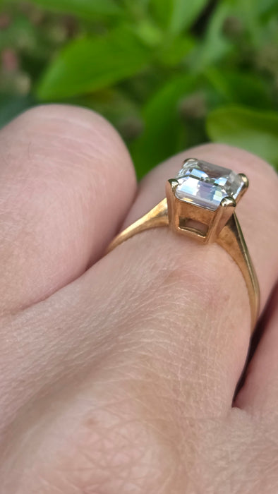 Vintage: 9ct Yellow Gold Goshenite Solitaire Ring — From 1986