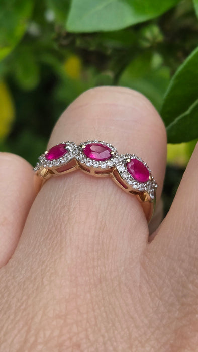 Vintage: 9ct Yellow Gold Ruby & Diamond Triple Halo Cluster Ring
