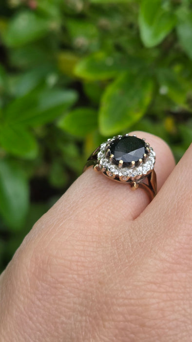 Vintage: 9ct Yellow Gold Sapphire & Diamond Oval Cluster Ring