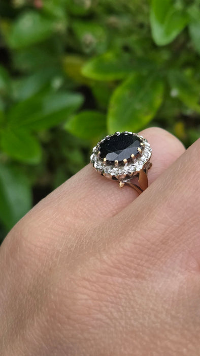 Vintage: 9ct Yellow Gold Sapphire & Diamond Oval Cluster Ring