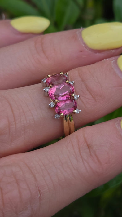 Vintage: 9ct Yellow Gold Ruby & Diamond Dress Ring