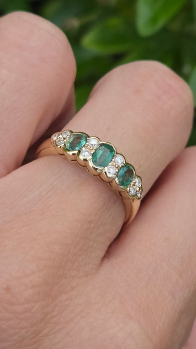Vintage: 9ct Yellow Gold Emerald & Diamond Half Eternity Ring