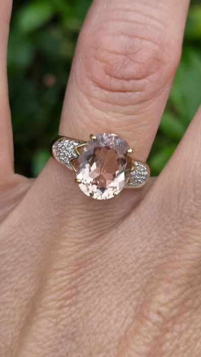Vintage: 9ct Yellow Gold Oval Morganite & Diamond Solitaire Ring