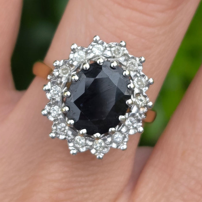 Vintage: 18ct Yellow Gold Sapphire & Diamond Oval Diana  Cluster Ring — From 1982