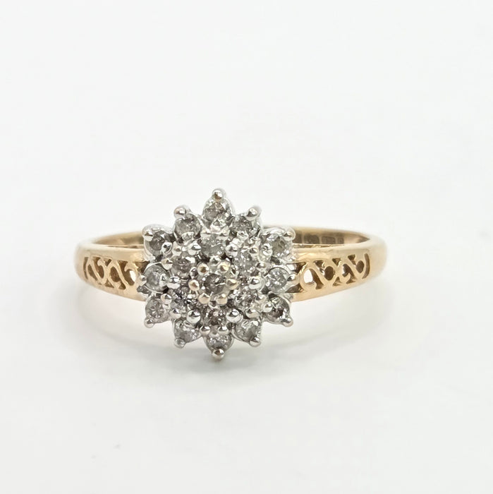 Vintage: 9ct Yellow Gold Diamond Cluster Ring — 0.33ct