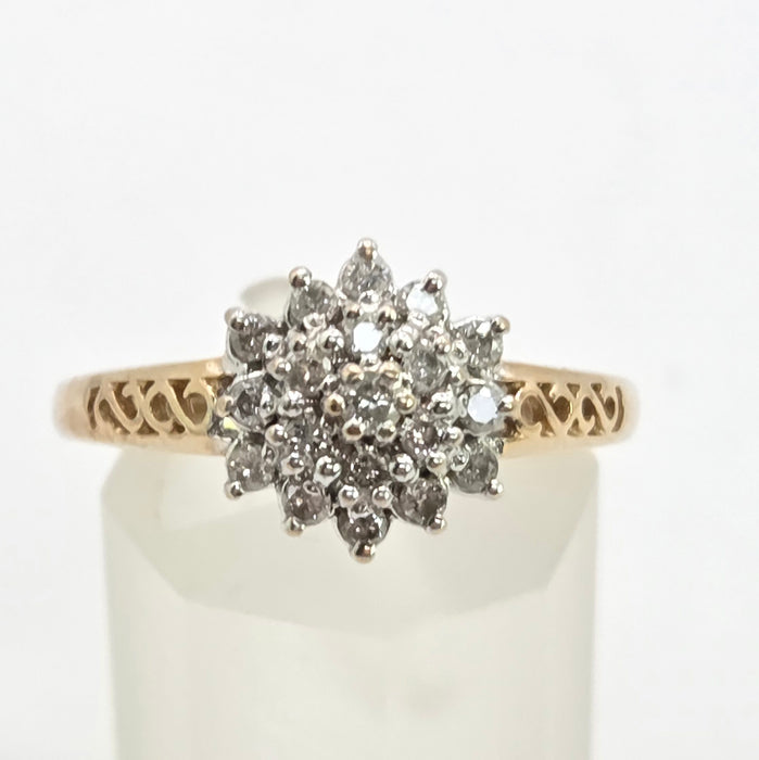 Vintage: 9ct Yellow Gold Diamond Cluster Ring — 0.33ct