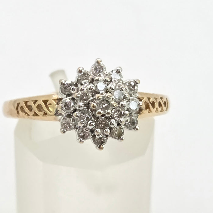 Vintage: 9ct Yellow Gold Diamond Cluster Ring — 0.33ct