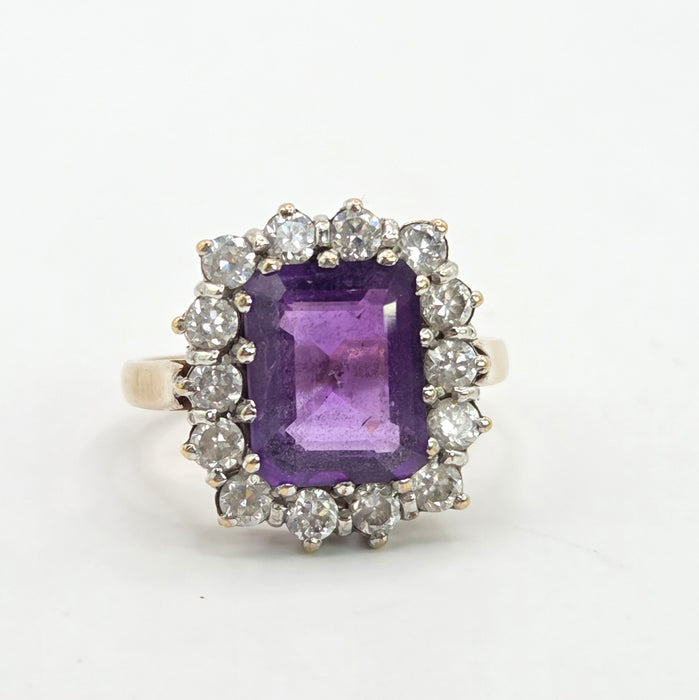 Vintage: 9ct Yellow Gold Amethyst & Simulated Diamond Ring