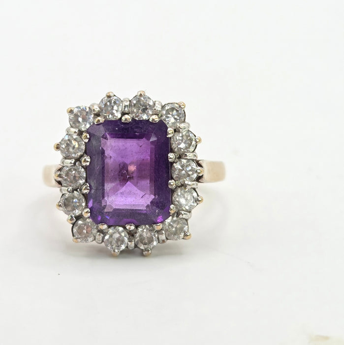 Vintage: 9ct Yellow Gold Amethyst & Simulated Diamond Ring