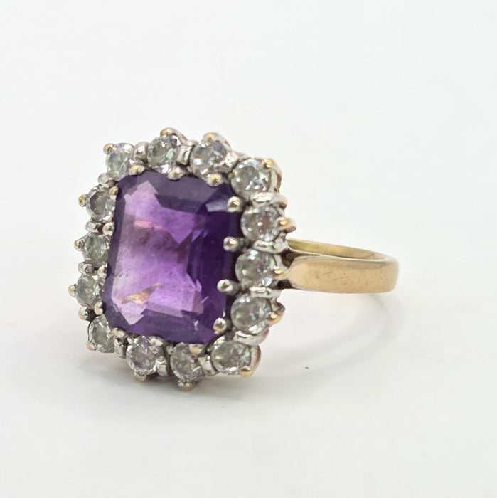 Vintage: 9ct Yellow Gold Amethyst & Simulated Diamond Ring