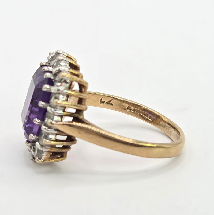 Vintage: 9ct Yellow Gold Amethyst & Simulated Diamond Ring