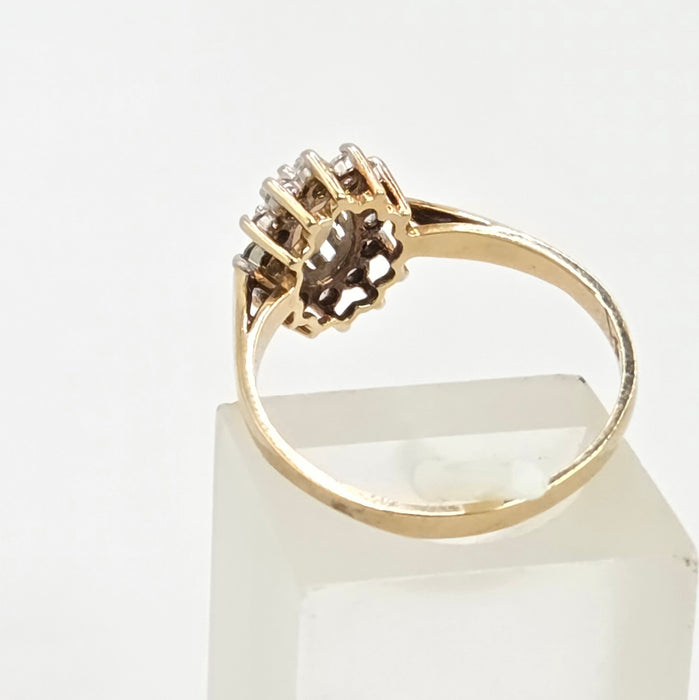 Vintage: 9ct Yellow Gold Opal & Simulated Diamond Ring