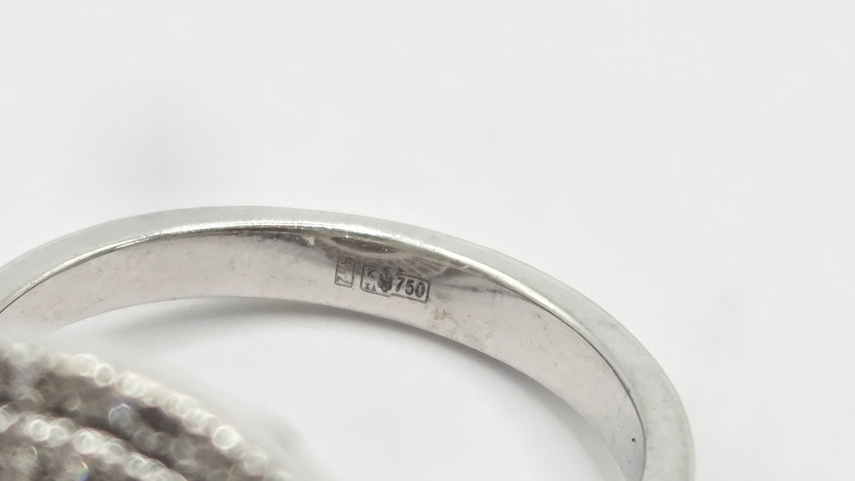 Modern: 18ct White Gold Diamond Concentric Dress Ring — 1.00ct
