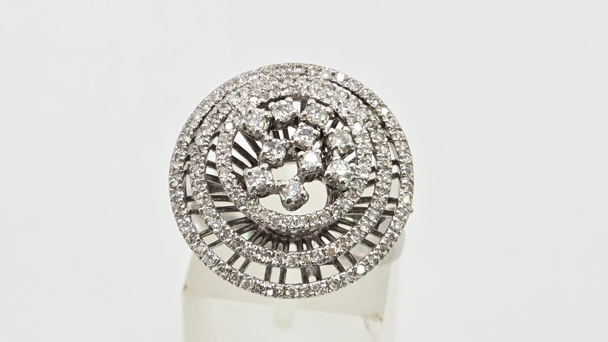 Modern: 18ct White Gold Diamond Concentric Dress Ring — 1.00ct