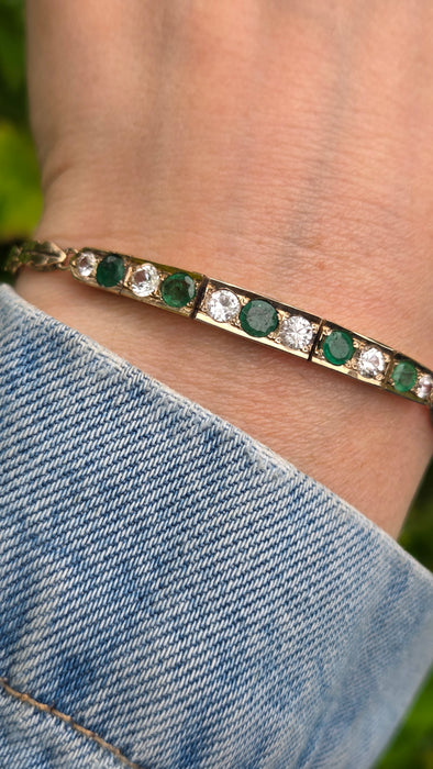 Vintage: 14ct Yellow Gold Emerald & White Sapphire Bracelet