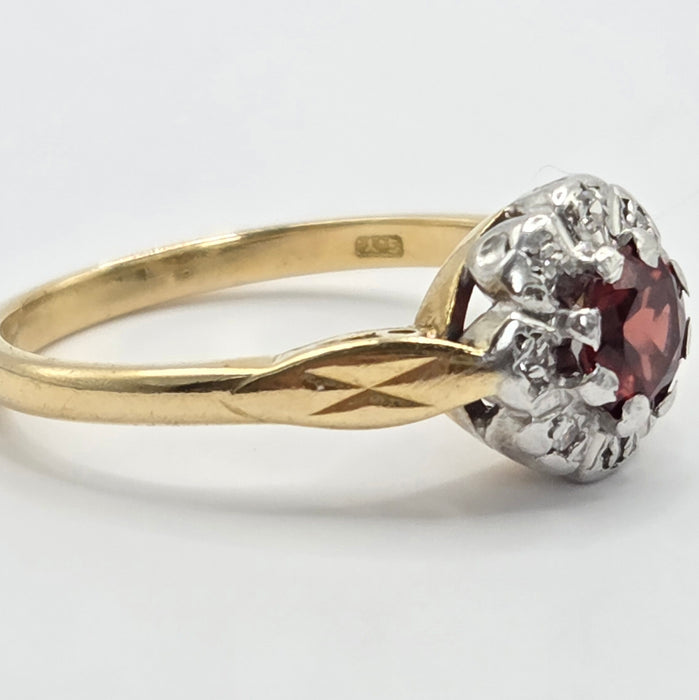 Vintage: 18ct Yellow Gold Garnet & Diamond Cluster Ring — From 1975