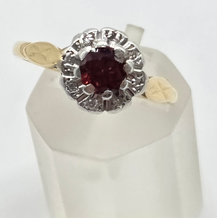 Vintage: 18ct Yellow Gold Garnet & Diamond Cluster Ring — From 1975