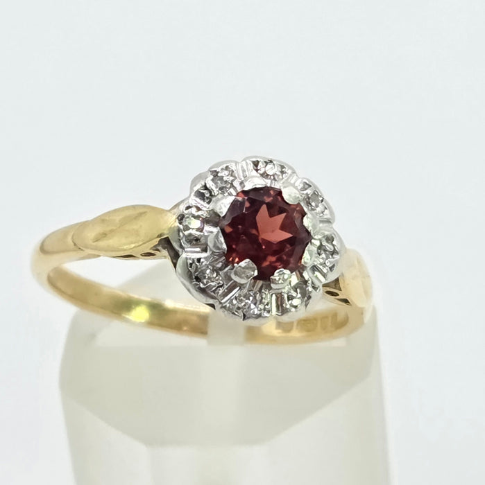 Vintage: 18ct Yellow Gold Garnet & Diamond Cluster Ring — From 1975