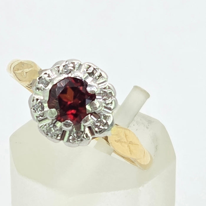 Vintage: 18ct Yellow Gold Garnet & Diamond Cluster Ring — From 1975