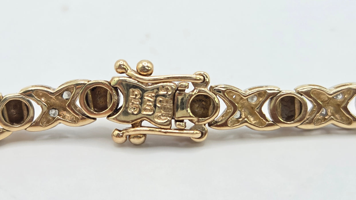 Vintage: 9ct Yellow Gold 50 Diamonds Bracelet